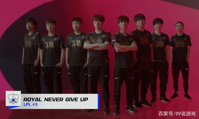 冬窗加盟米兰？罗马诺：莱万不会在1月离开巴萨