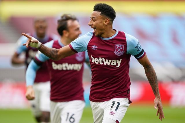 队报：雷恩17岁高中锋梅特潜力高，他选39号只因好友特尔