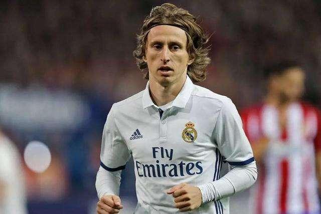 这队的进攻流畅得不像话