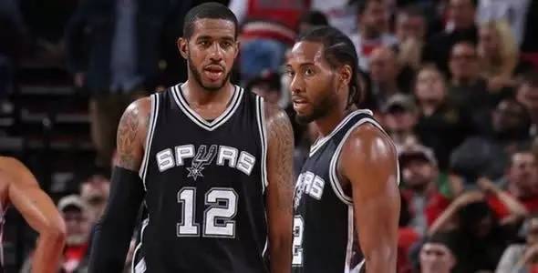 海因策执教阿森纳全情投入训练比赛